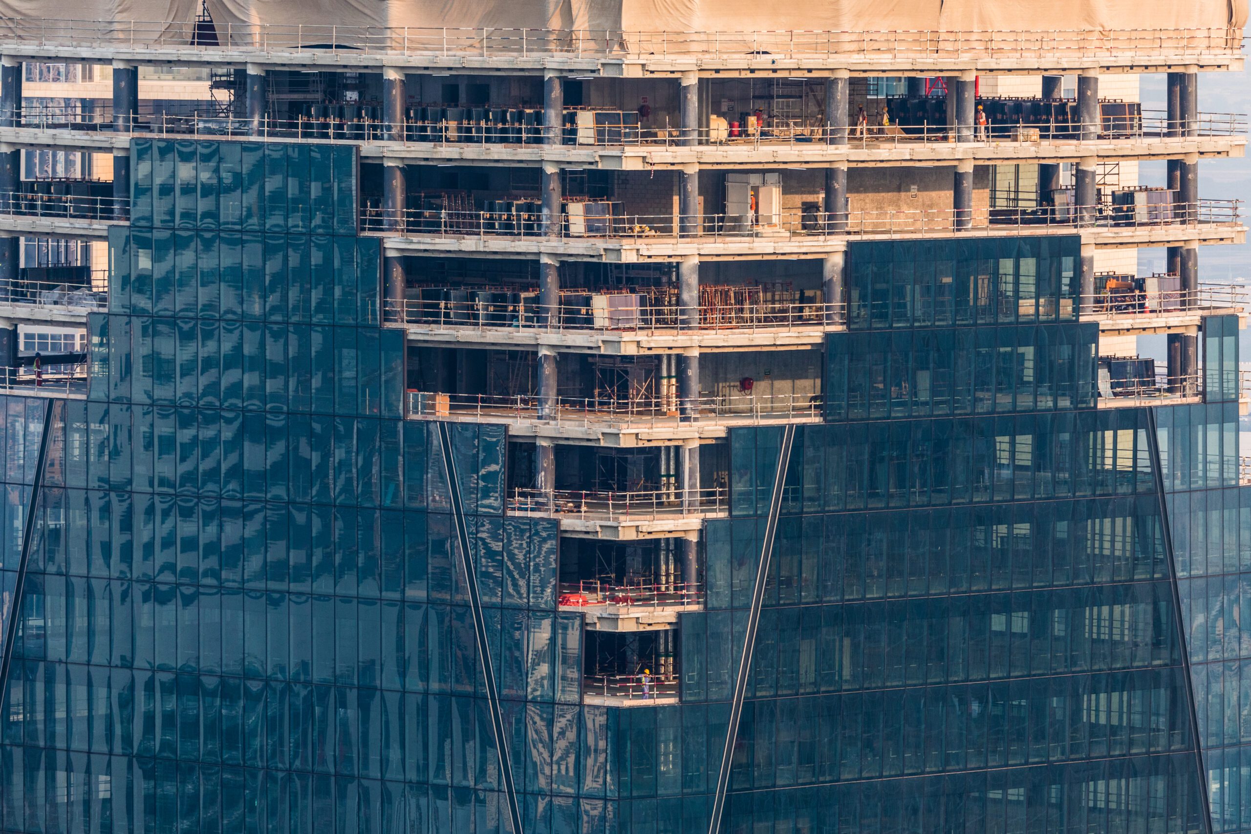 Building Companies Alarmed Due To The Building Market Stagnation